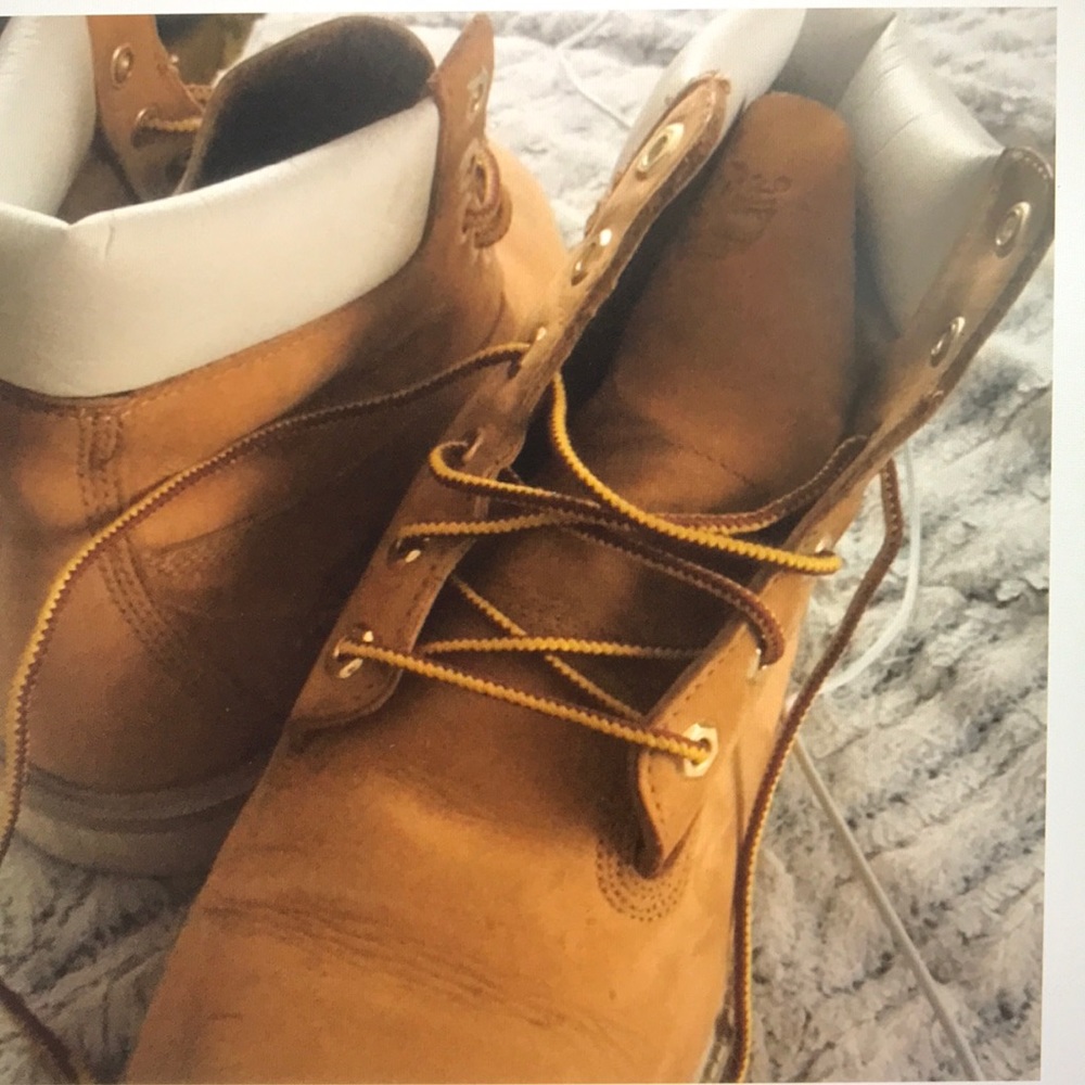 Tim’s with white leather top